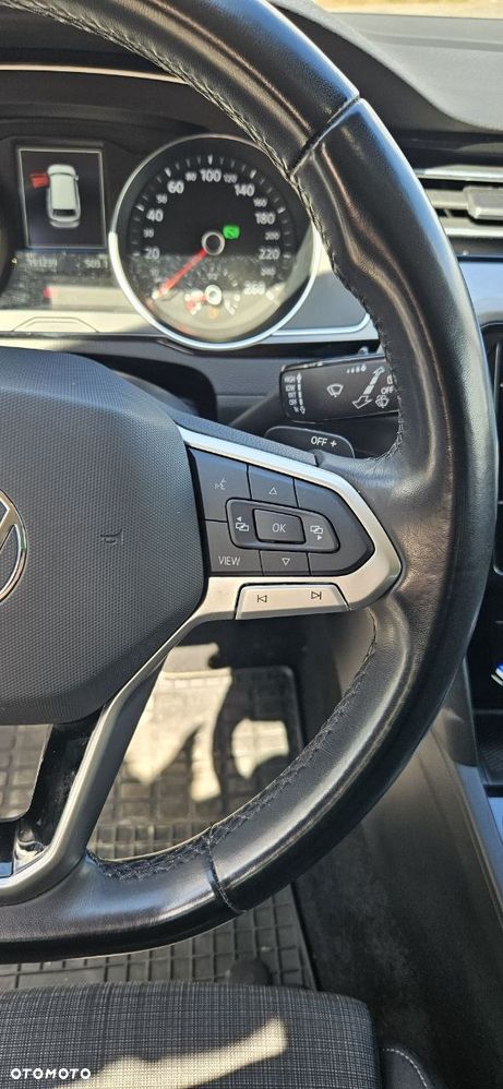 Volkswagen Passat 2.0 TSI Business DSG - 18