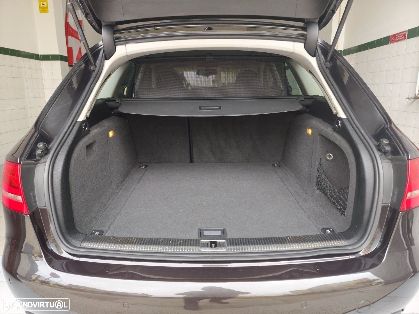 Audi A4 Avant 2.0 TDI exclusive - 16