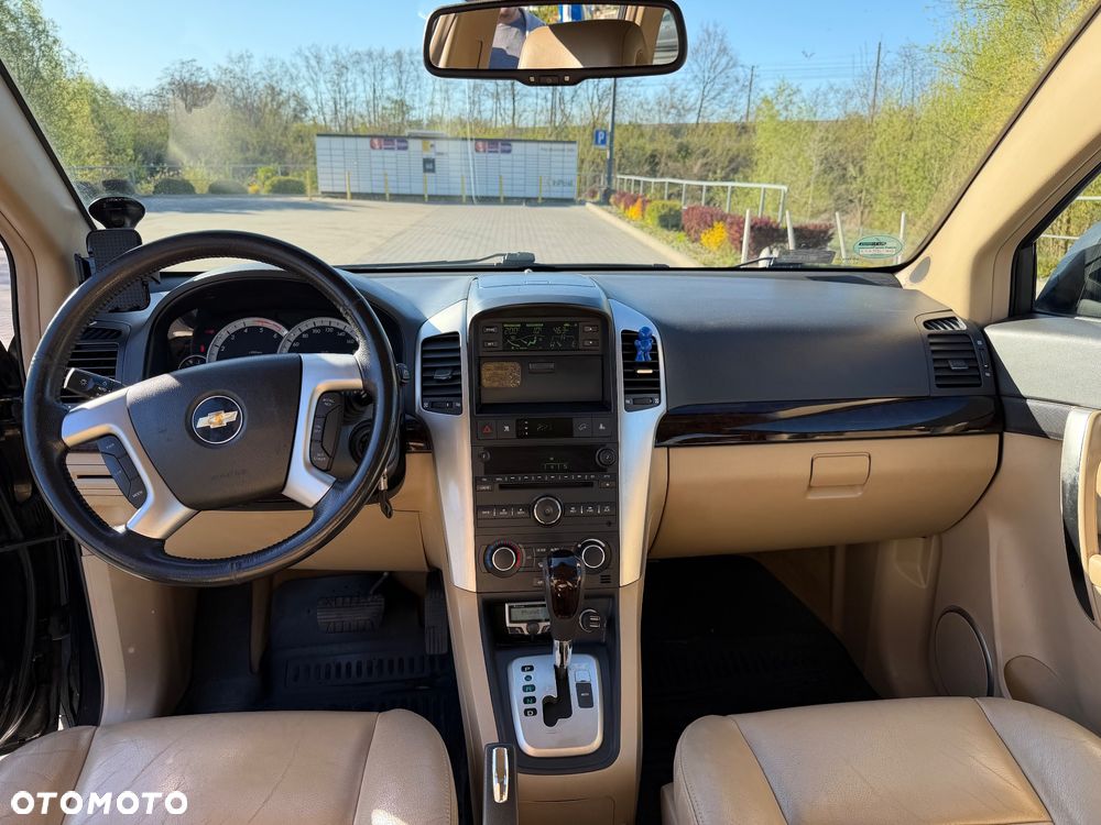 Chevrolet Captiva 2.0 d LT high - 12