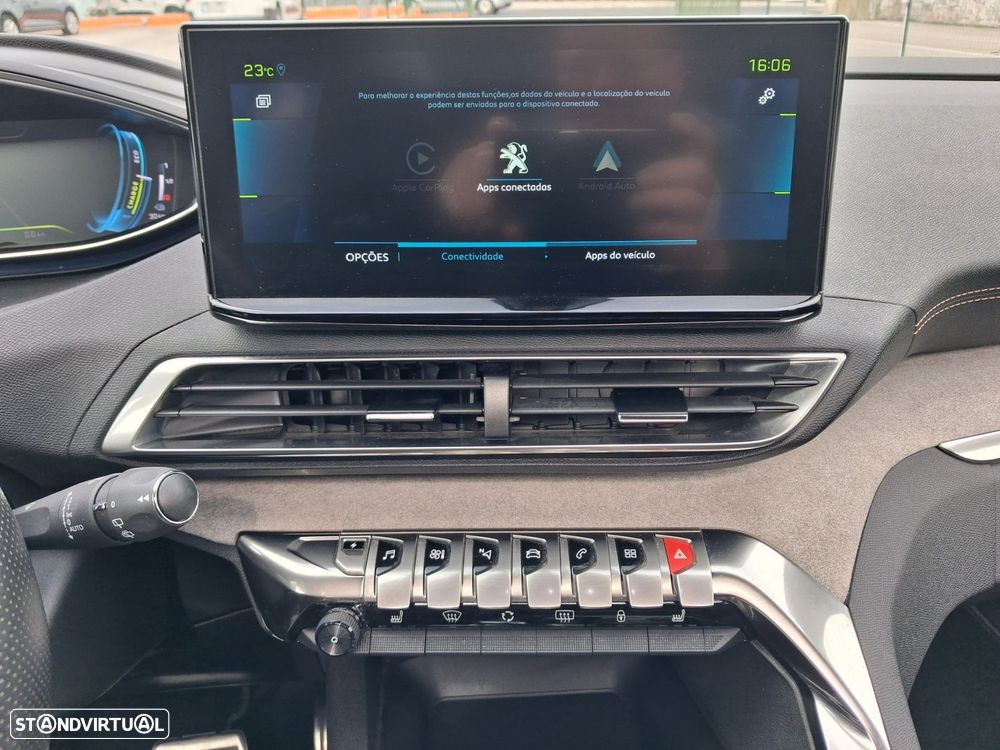 Peugeot 3008 1.6 Hybrid GT Pack e-EAT8 - 18