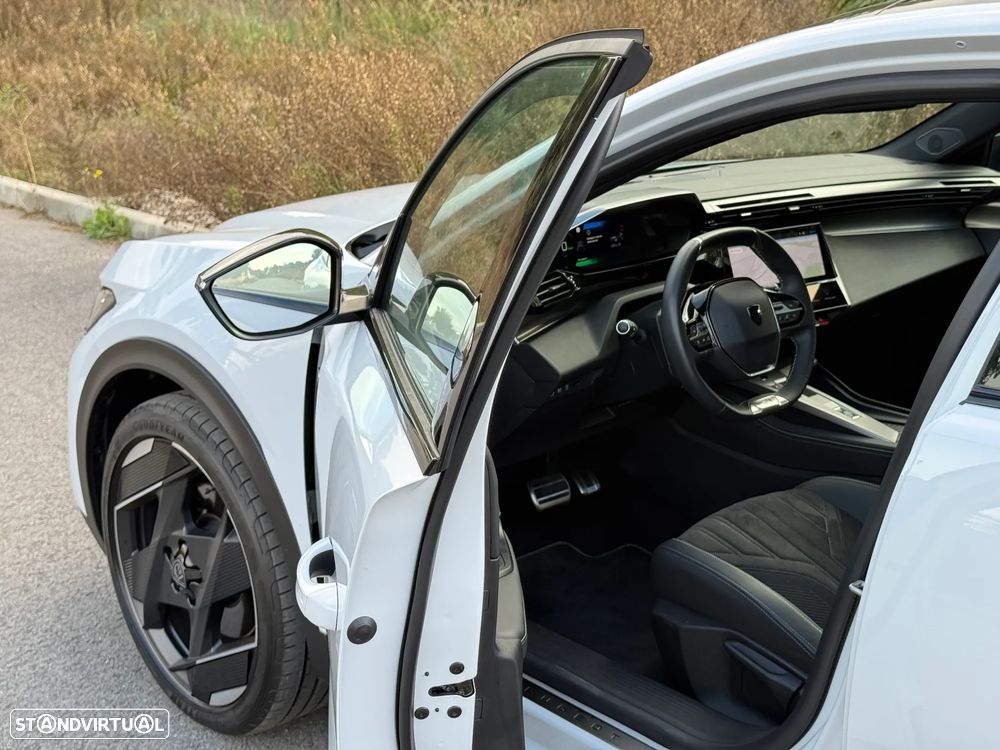 Peugeot 408 225 e-EAT8 GT - 14