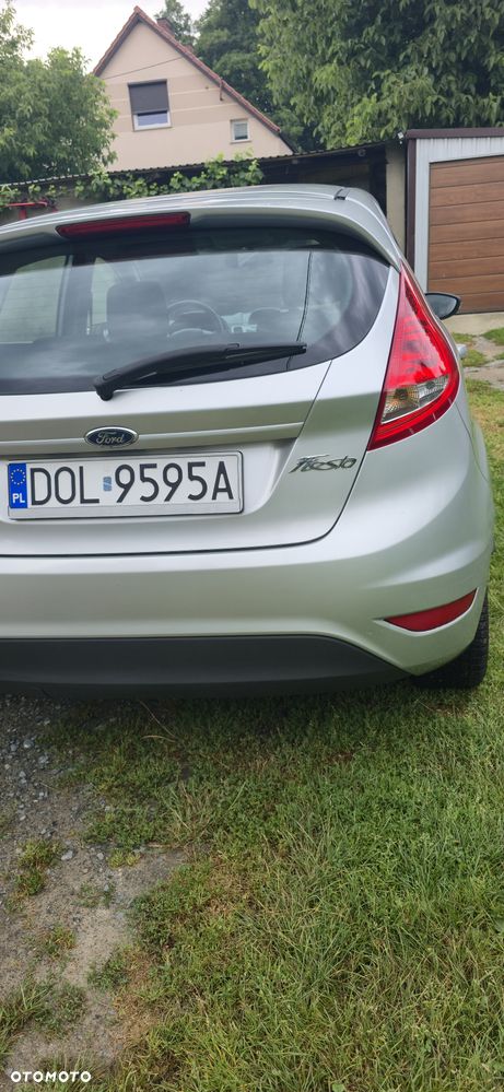 Ford Fiesta 1.25 Ambiente - 13