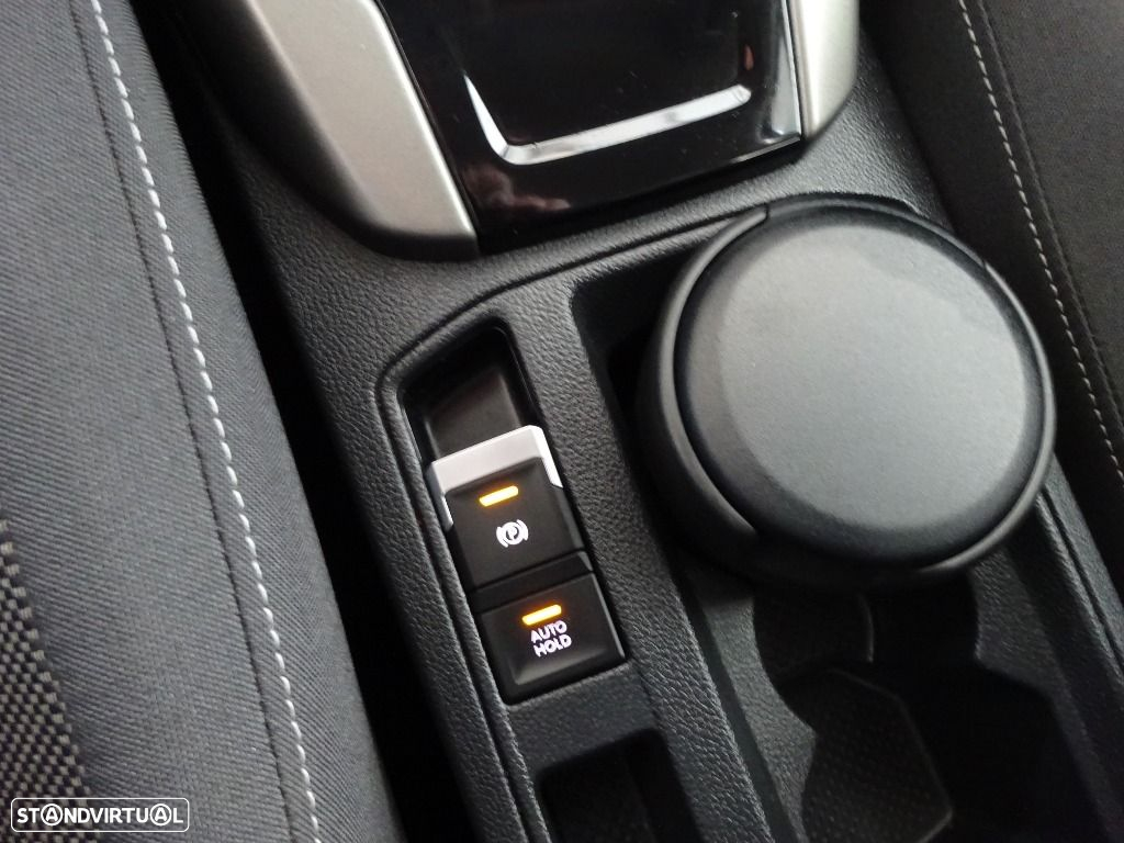 VW T-Roc 1.6 TDI Style - 23