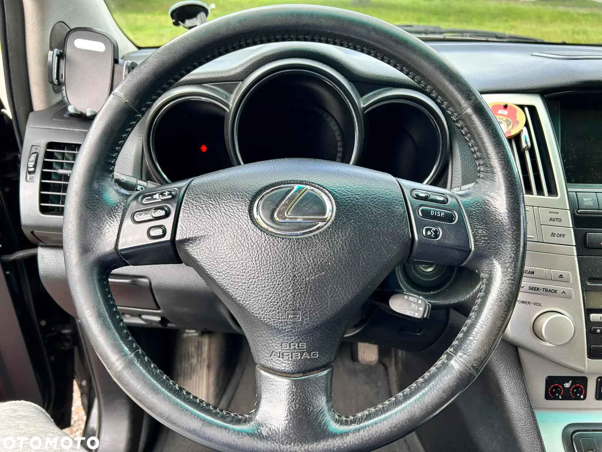 Lexus RX - 28