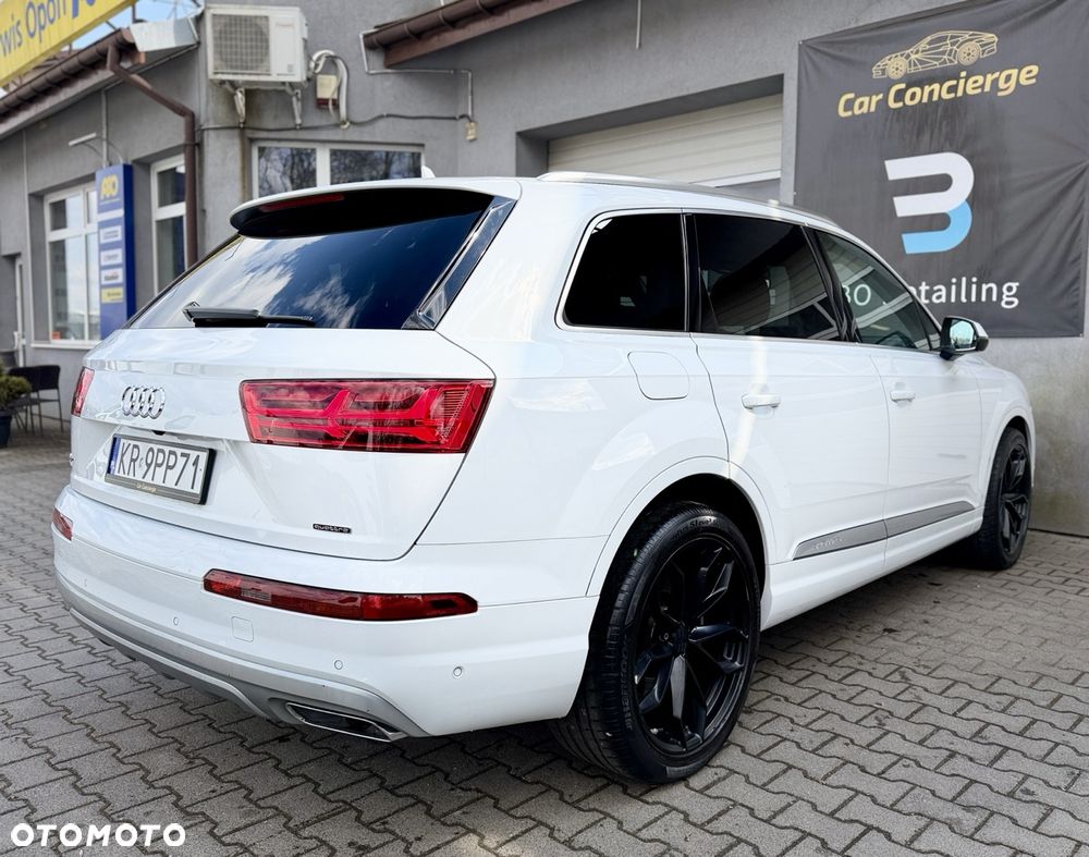 Audi Q7 - 6