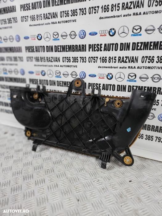 Capac Carcasa Filtru Aer Bmw F10 F11 Cod  Dezmembrez Bmw F10 - 3