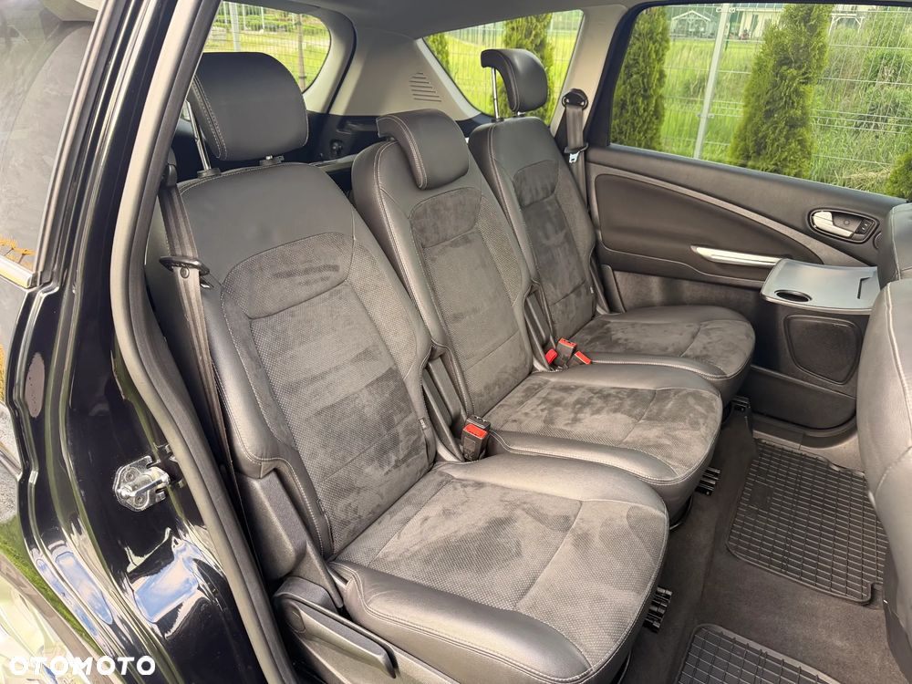 Ford S-Max 2.0 TDCi DPF Titanium - 26