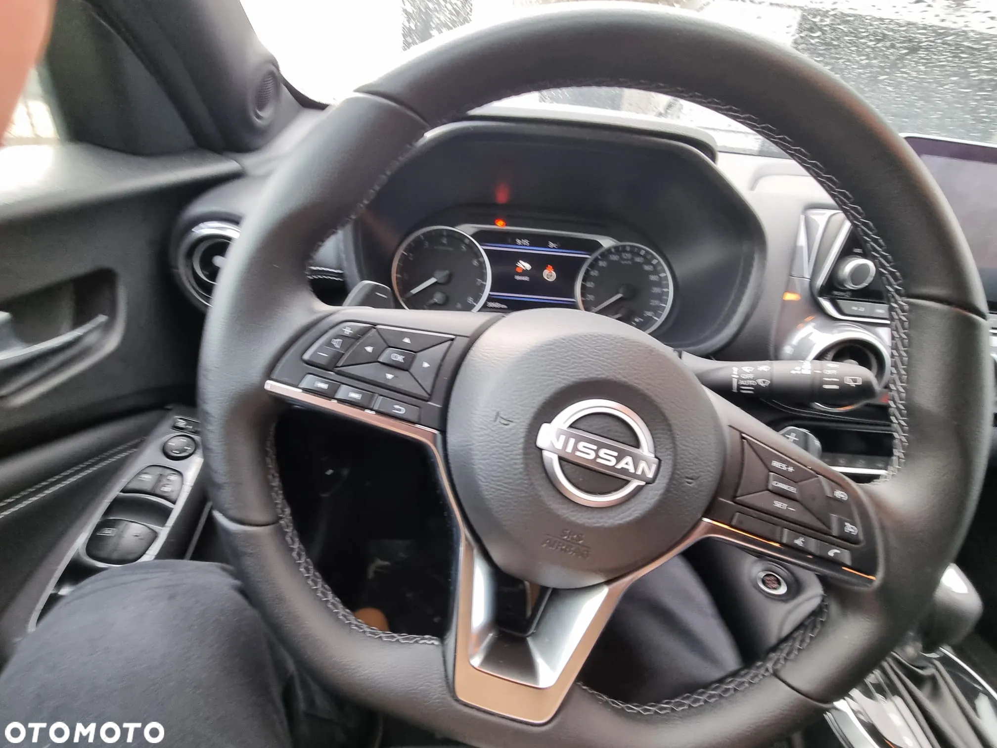 Nissan Juke 1.0 DIG-T N-Connecta DCT - 7