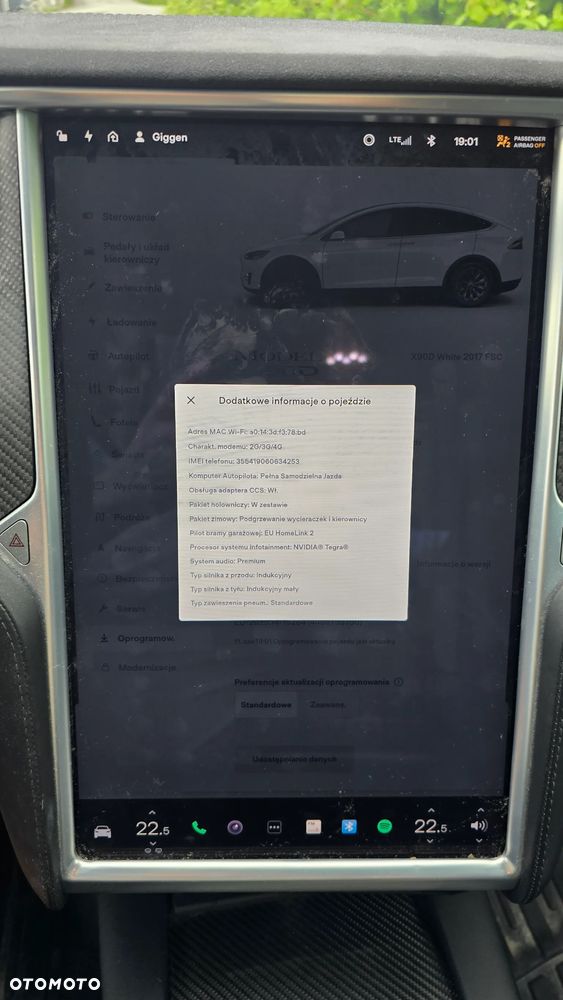 Tesla Model X - 26