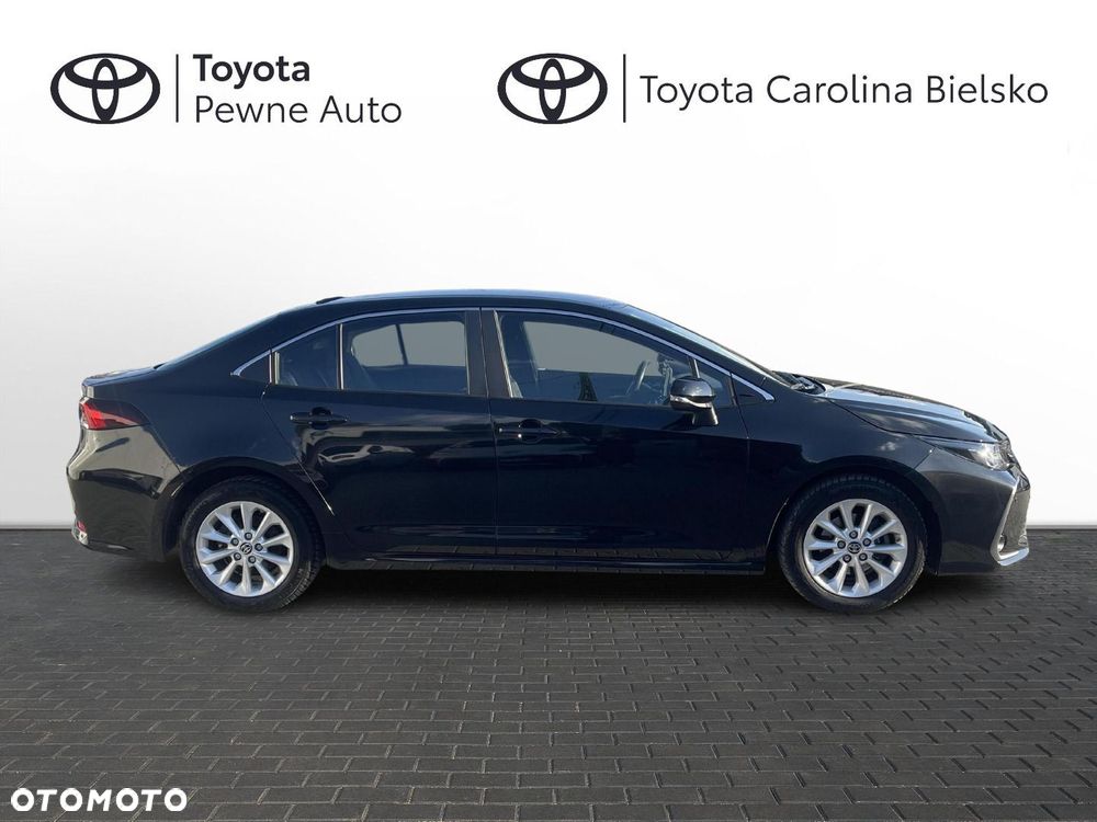 Toyota Corolla - 24
