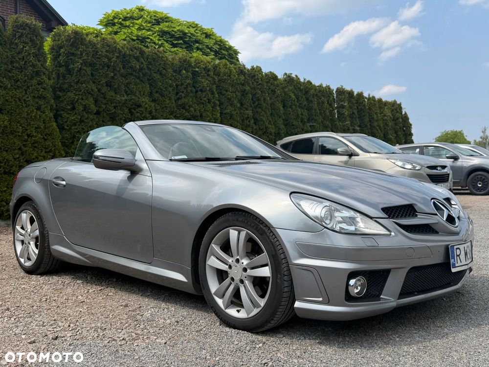 Mercedes-Benz SLK 300 7G-TRONIC - 1