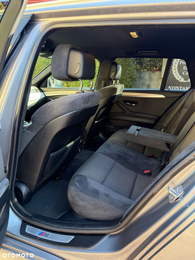 BMW Seria 5 520d Sport-Aut - 24