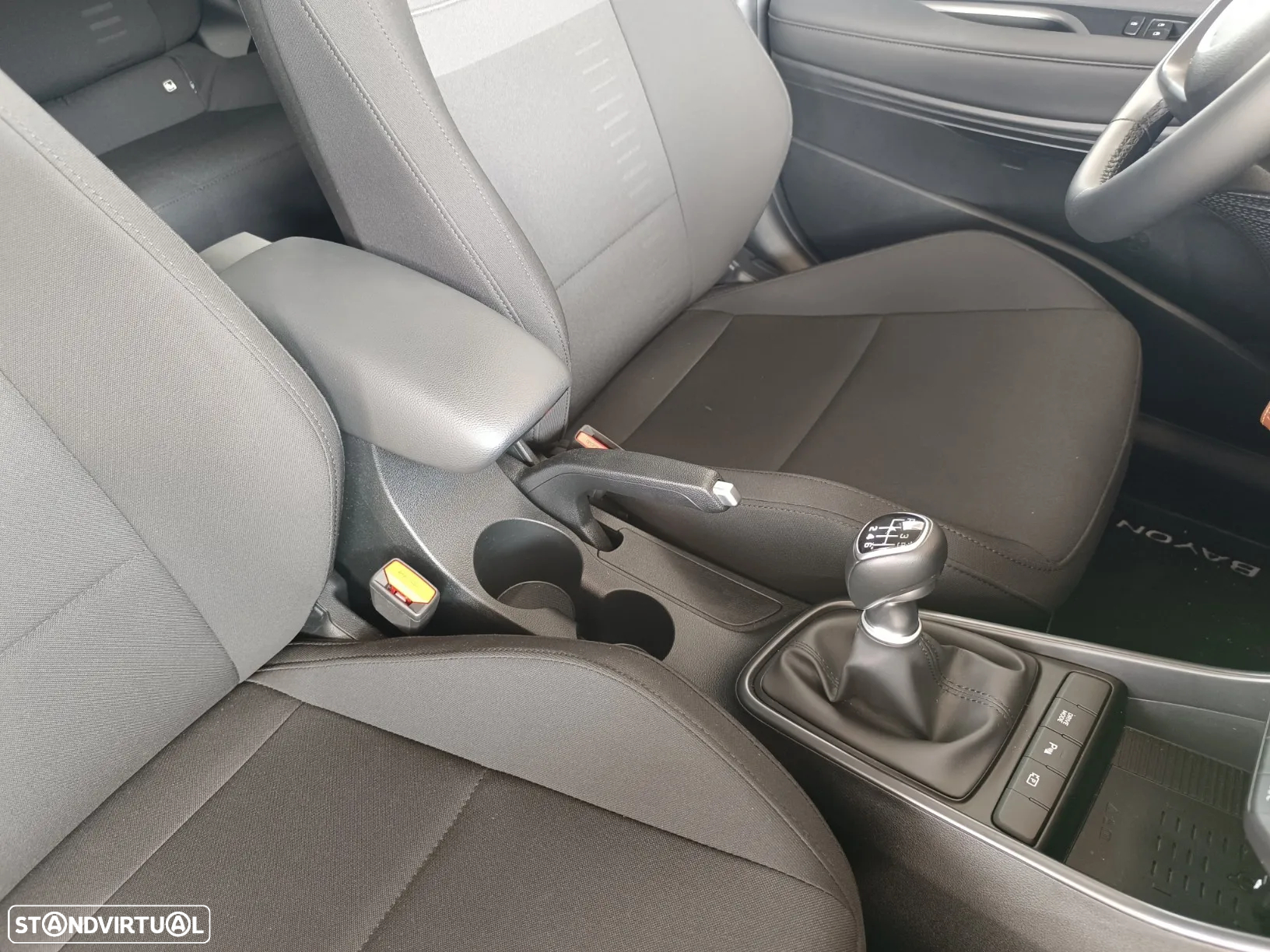 Hyundai Bayon 1.0 T-GDI Premium TT - 24