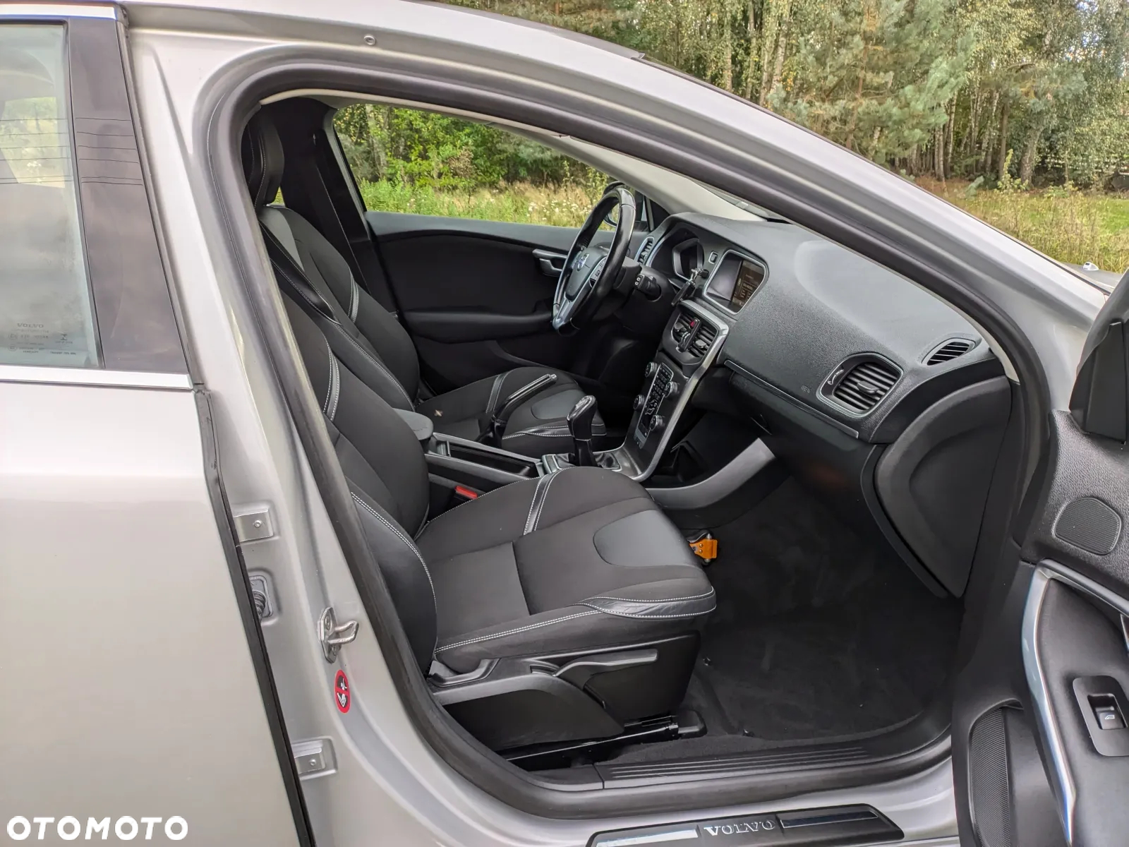 Volvo V40 D2 Momentum - 20