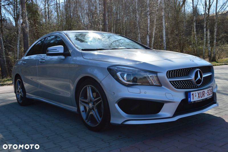 Mercedes-Benz CLA 200 AMG Line - 2