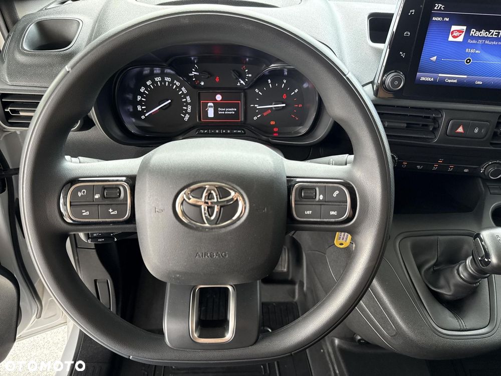 Toyota Proace City - 16