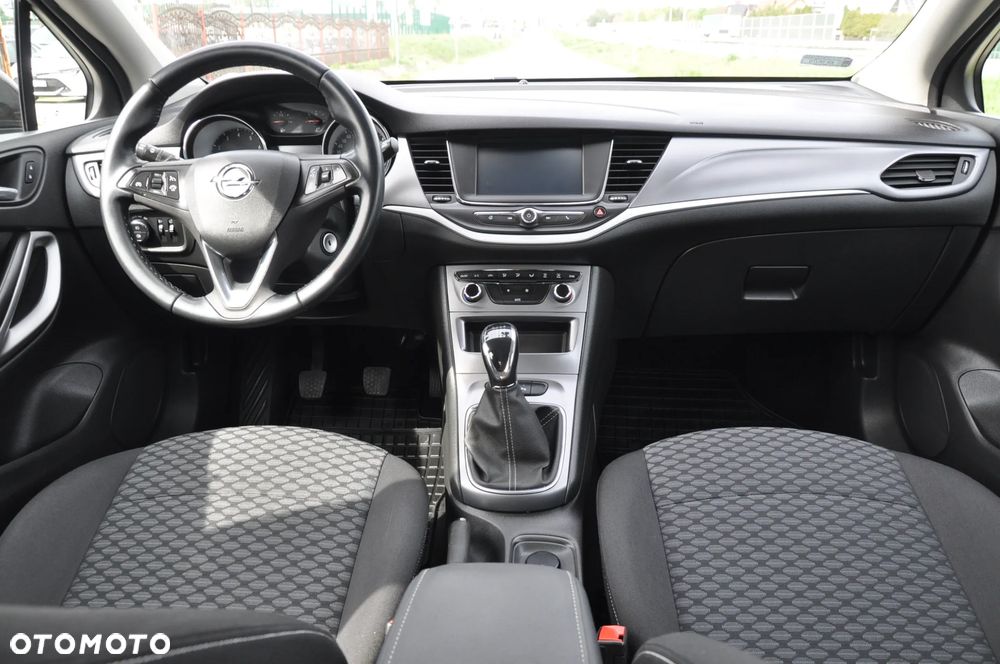 Opel Astra 1.4 T Enjoy - 25