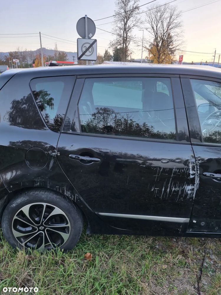 Renault Scenic 1.6 dCi Energy Bose Edition - 6