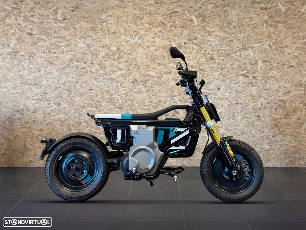 BMW CE 02 - 1