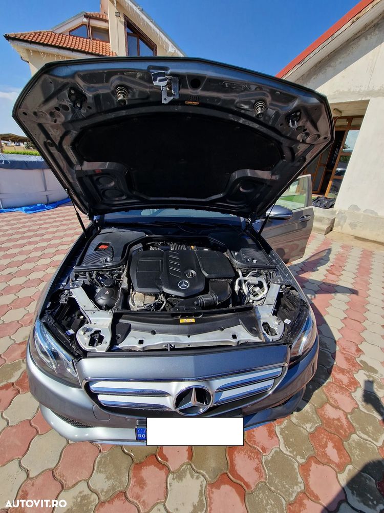 Mercedes-Benz E 220 d 4MATIC Aut. - 8