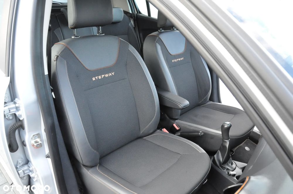 Dacia Sandero Stepway 0.9 TCe Laureate S&S - 26