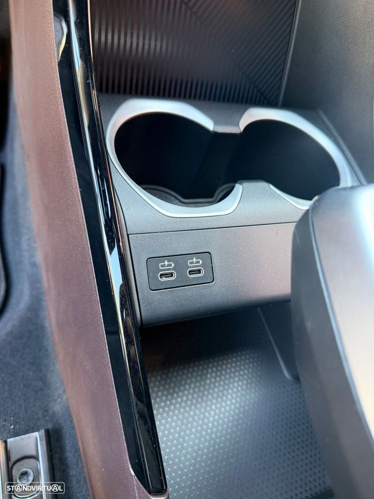 BMW iX2 eDrive20 Pack Desportivo M — fotografia 16