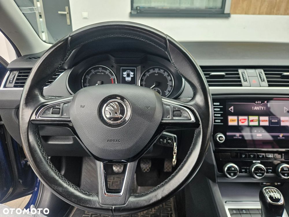 Skoda Octavia 1.4 TSI Ambition - 12