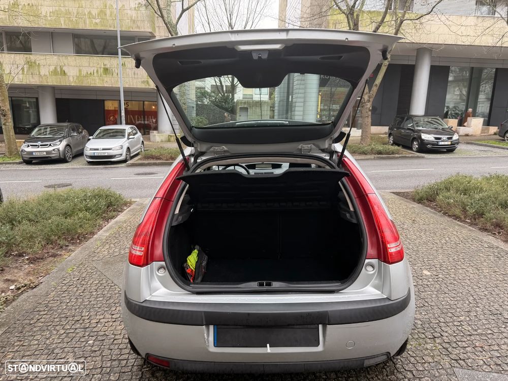 Citroën C4 1.6 HDi Business - 23