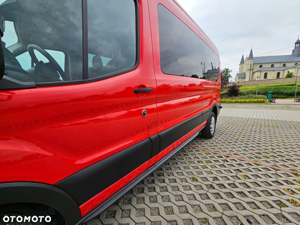 Ford Transit Kombi L2H3 Limited - 9