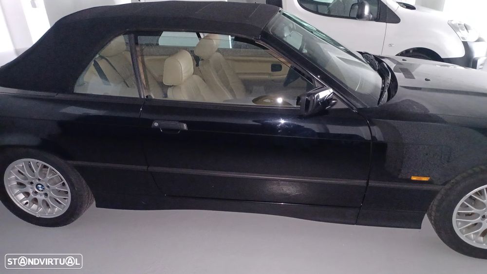 BMW 318 i Cabriolet - 4