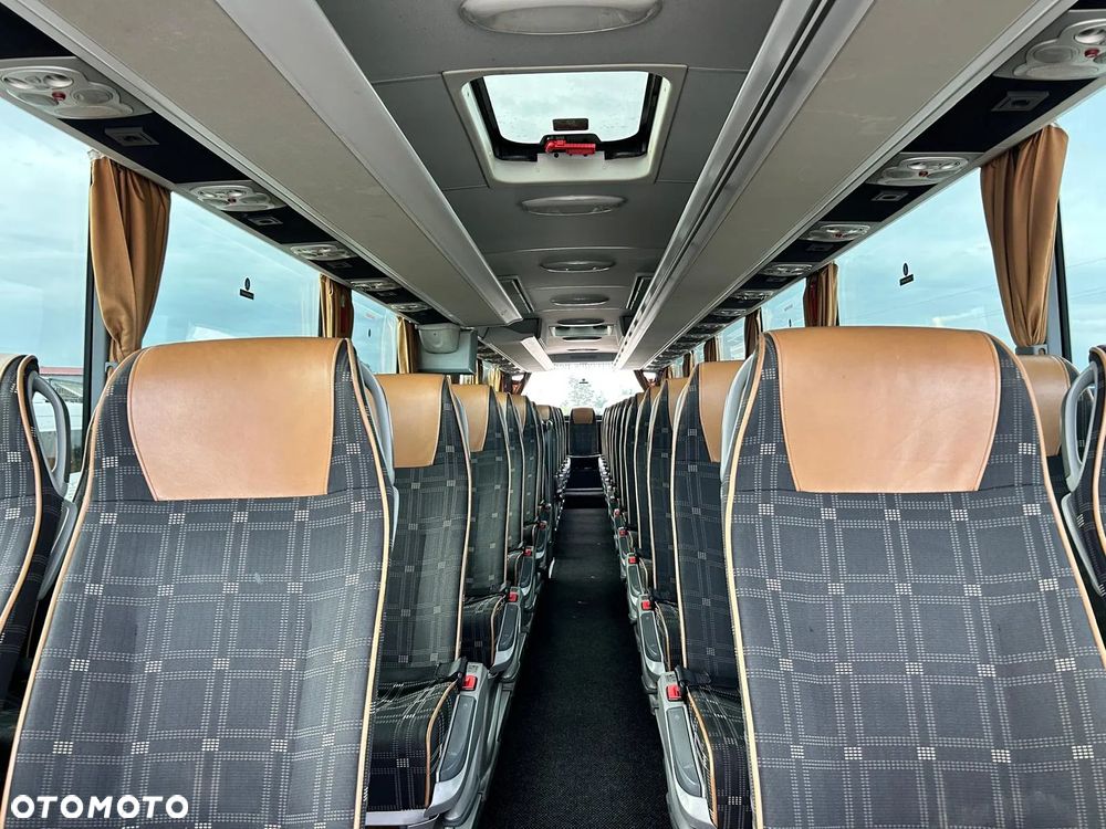 Mercedes-Benz Tourismo - 15