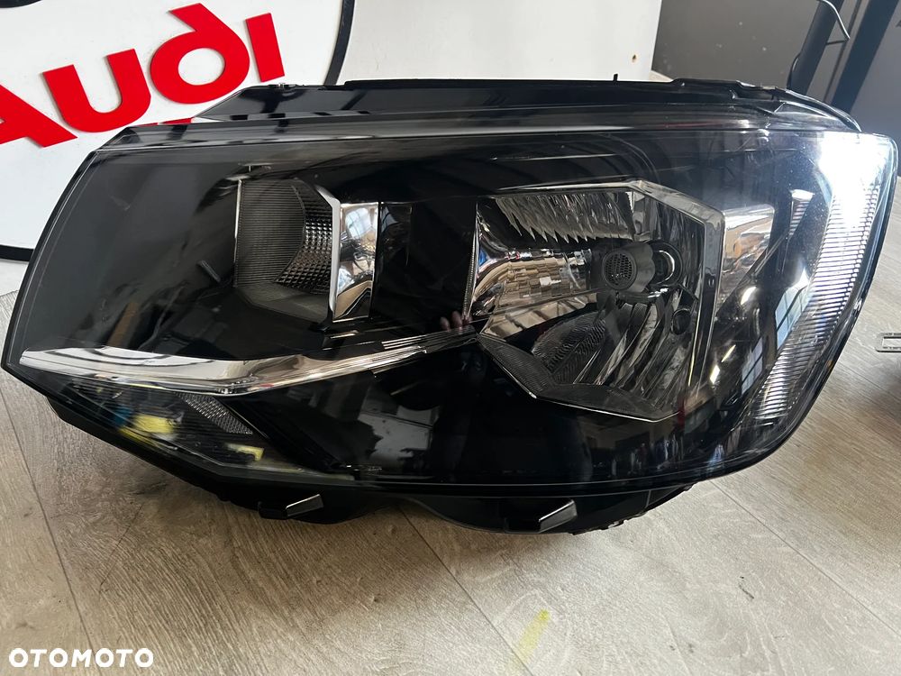 VW Transporter T6 (2015-2018r.) Lampa Reflektor Lewa 7E2941015AD - 2