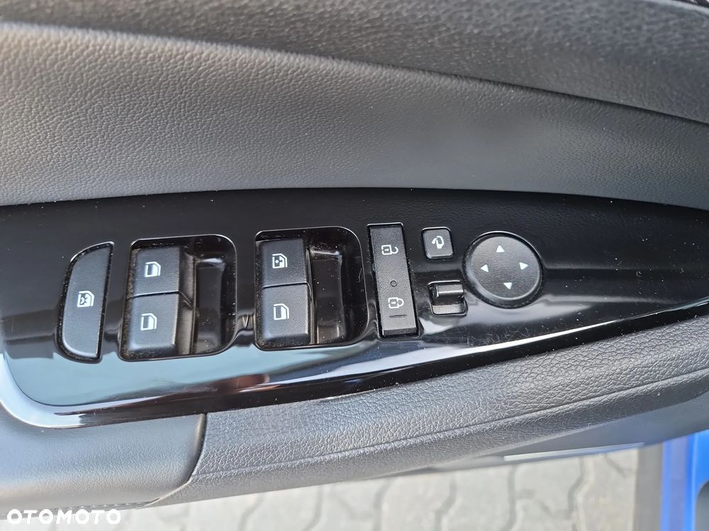 Kia Sportage 1.6 T-GDI HEV Business Line 4WD - 12