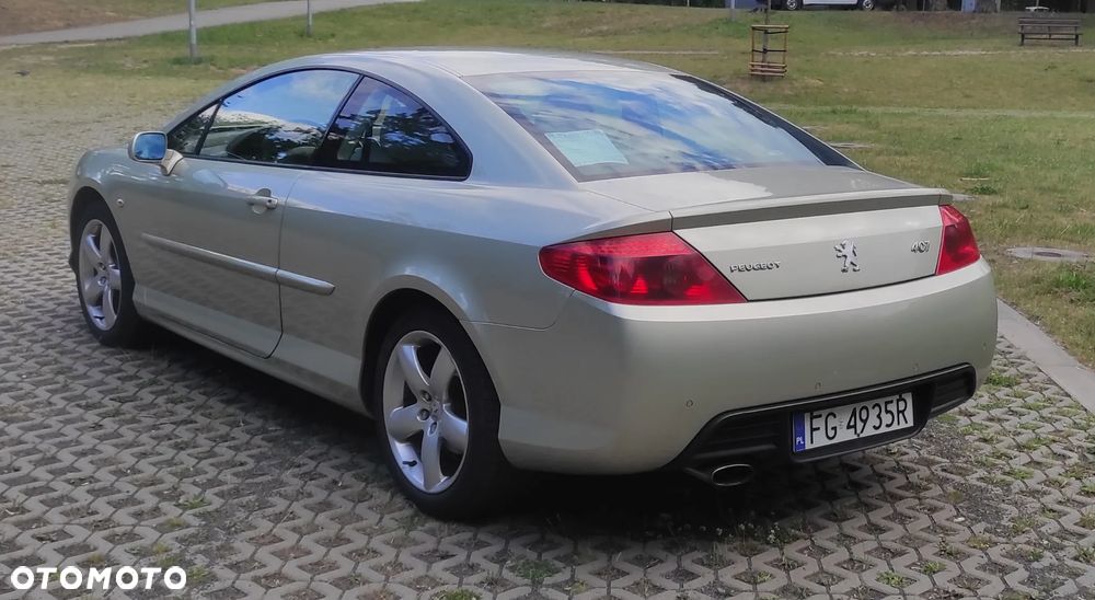Peugeot 407