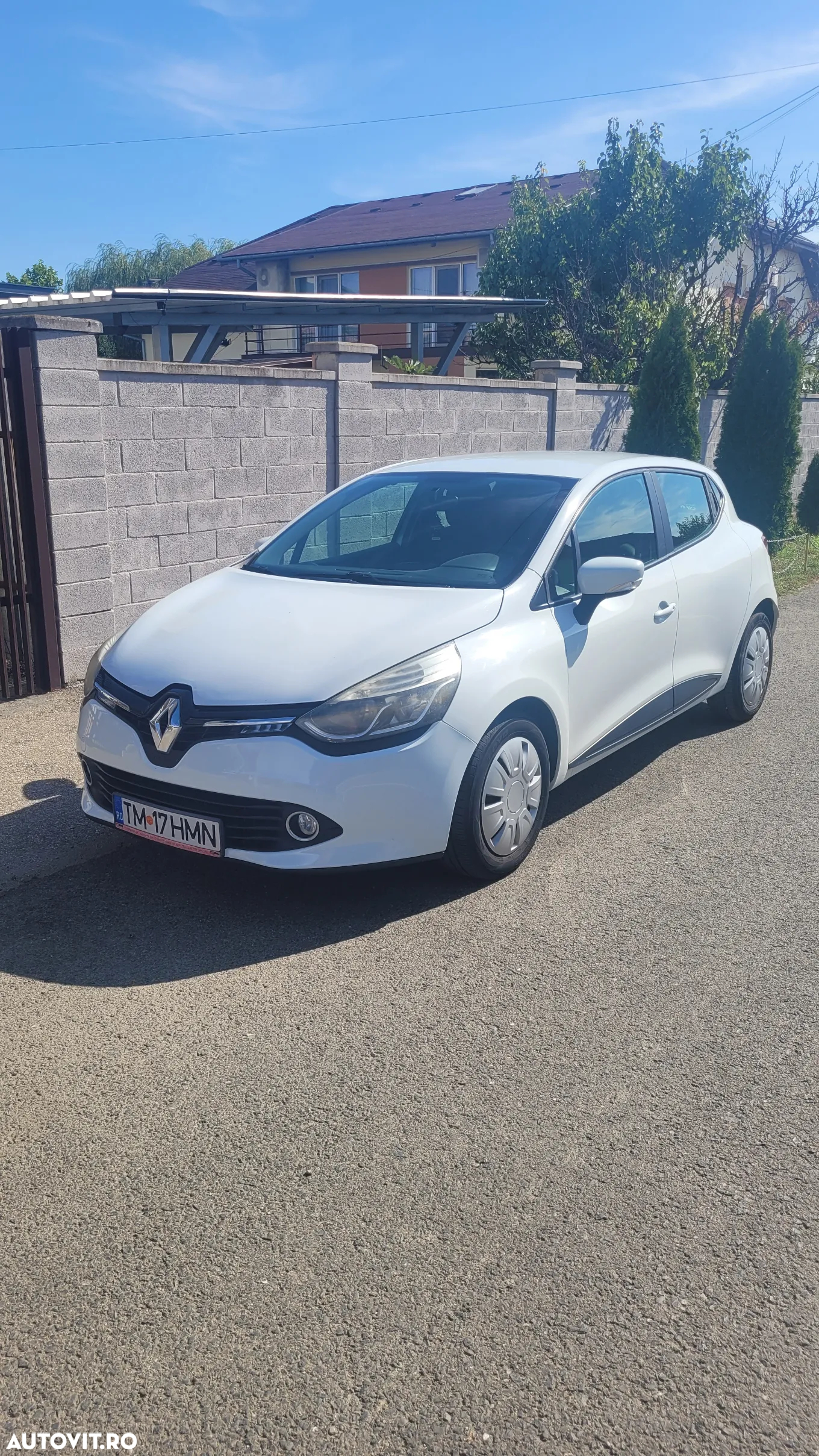Renault Clio - 7