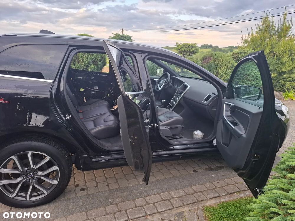 Volvo XC 60 D3 Inscription - 3