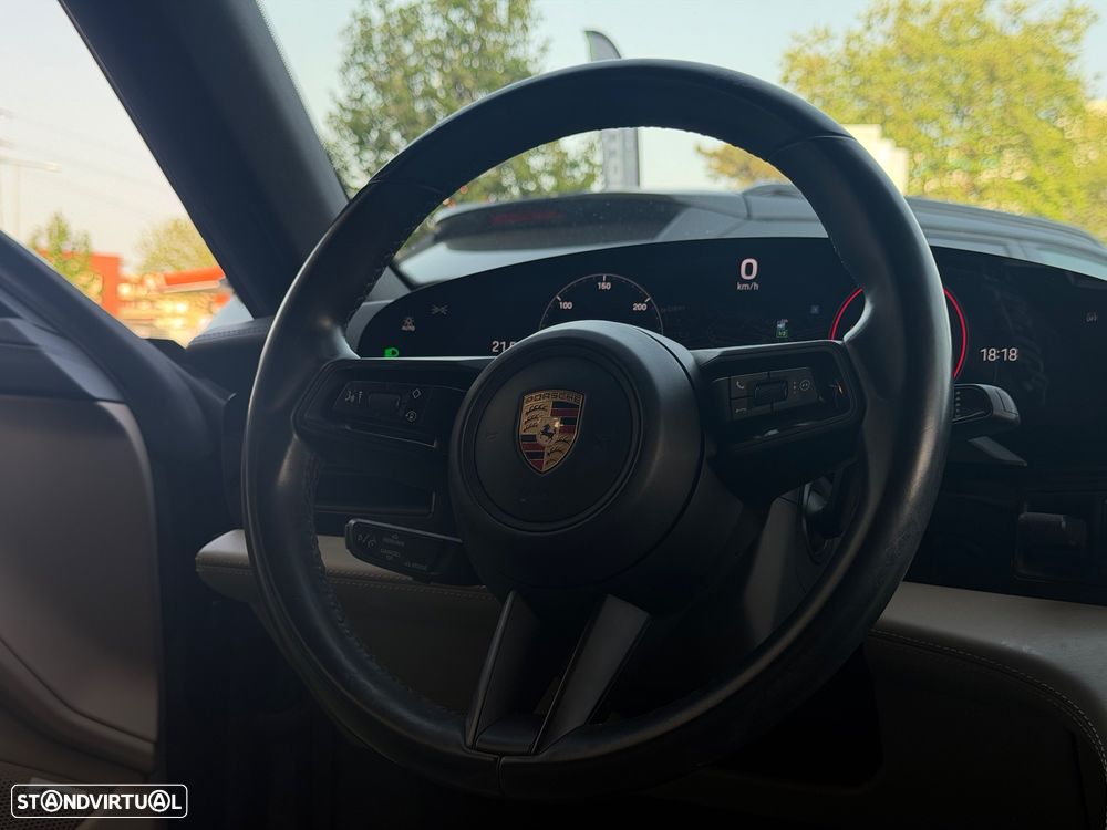 Porsche Taycan 4S Bateria Performance Plus - 12