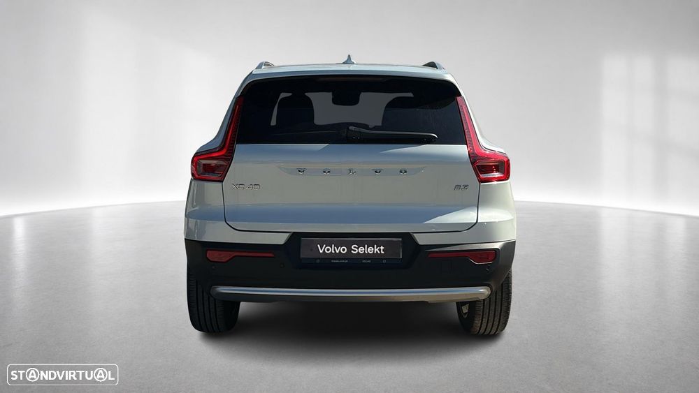 Volvo XC 40 2.0 B3 Core - 7