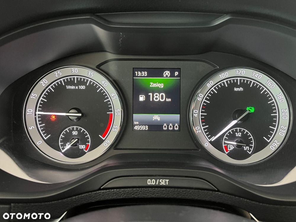 Skoda Karoq 2.0 TDI SCR 4x4 Style DSG - 25