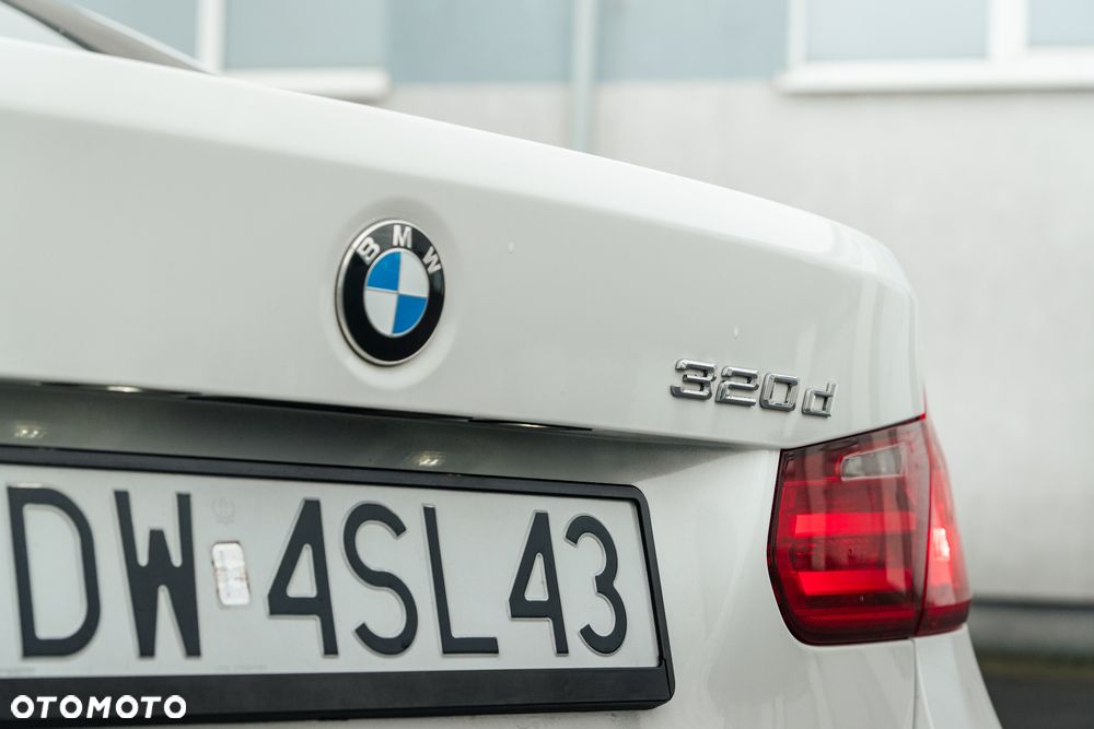 BMW Seria 3 - 20