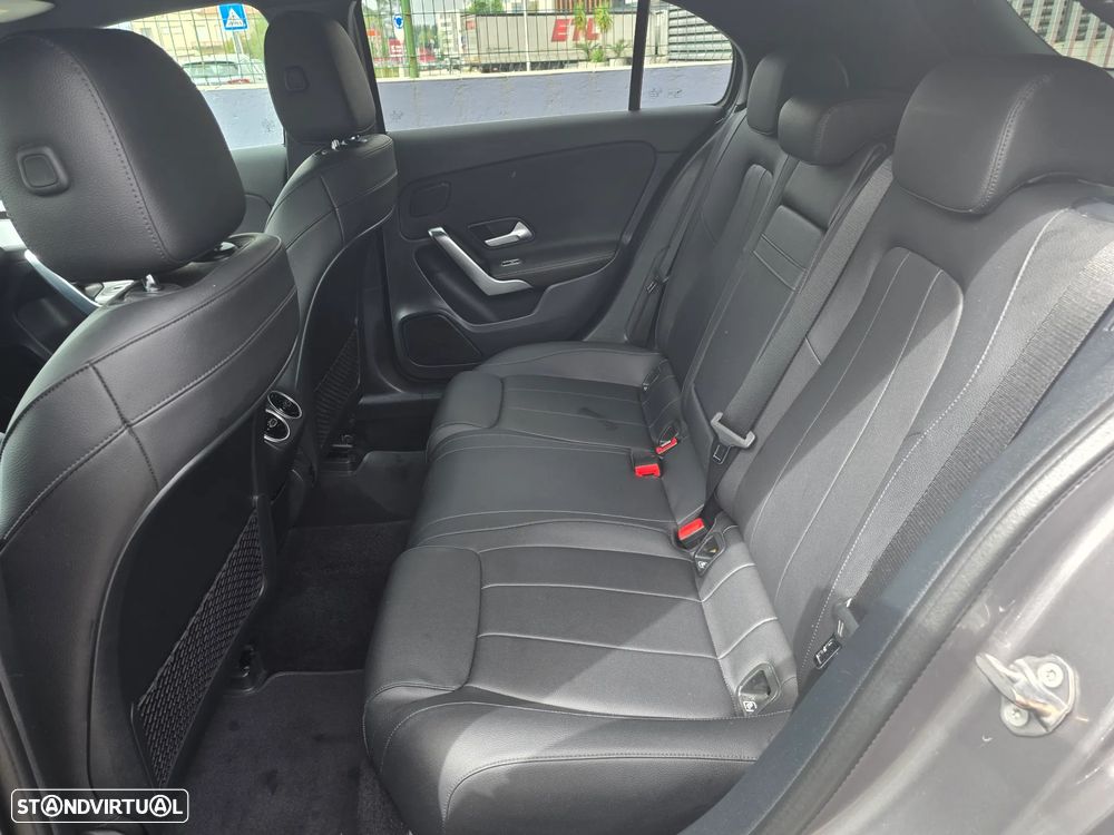 Mercedes-Benz A 180 d Progressive Aut. - 35