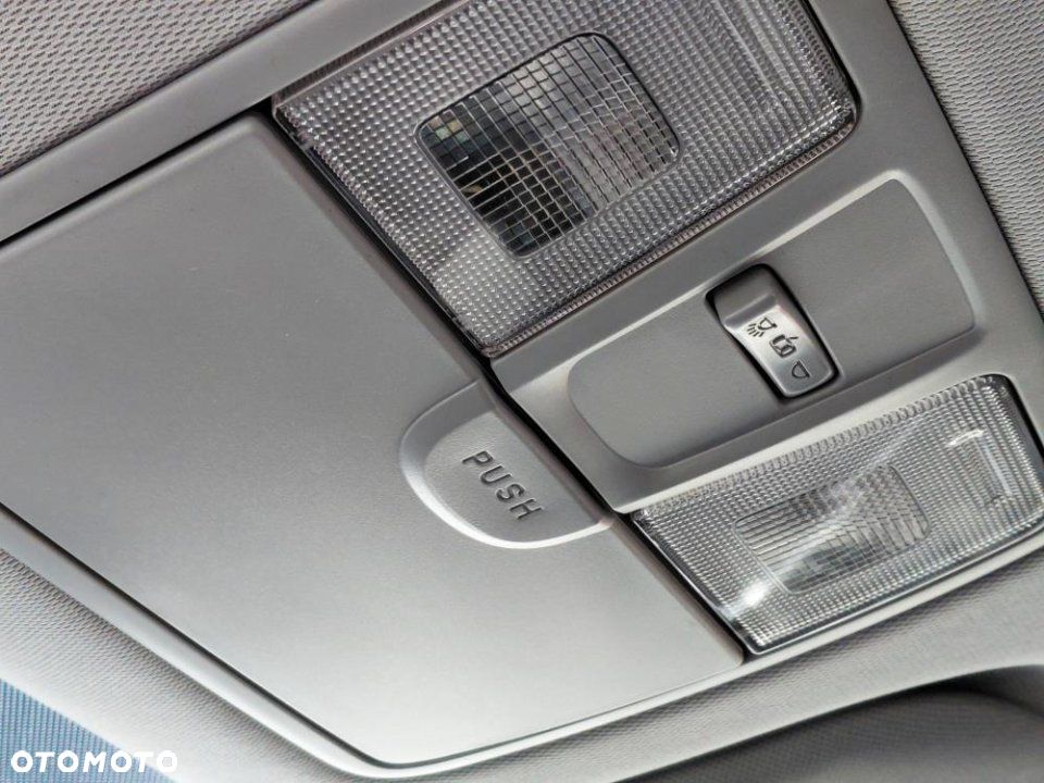 Hyundai i30 - 23