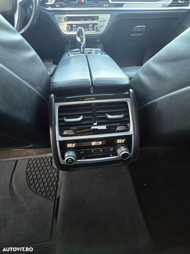 BMW Seria 7 740d xDrive - 16