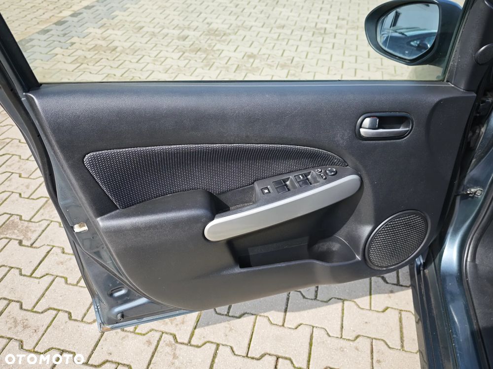 Mazda 2 1.5 Dynamic - 20