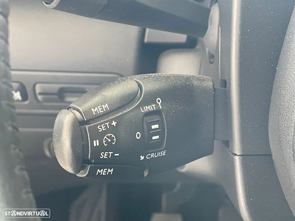 Citroën C3 Aircross 1.2 PureTech Shine EAT6 - 19