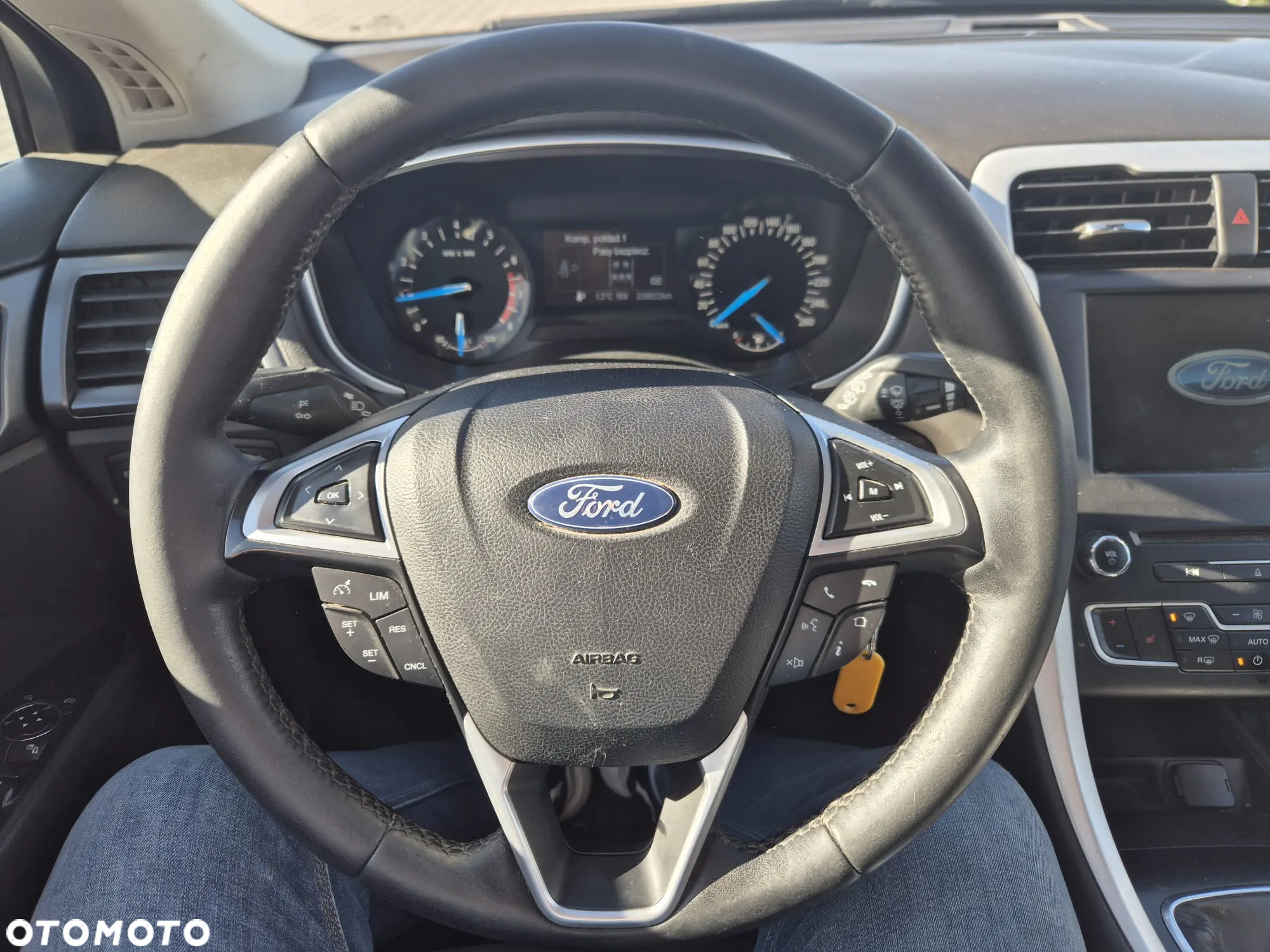 Ford Mondeo - 6