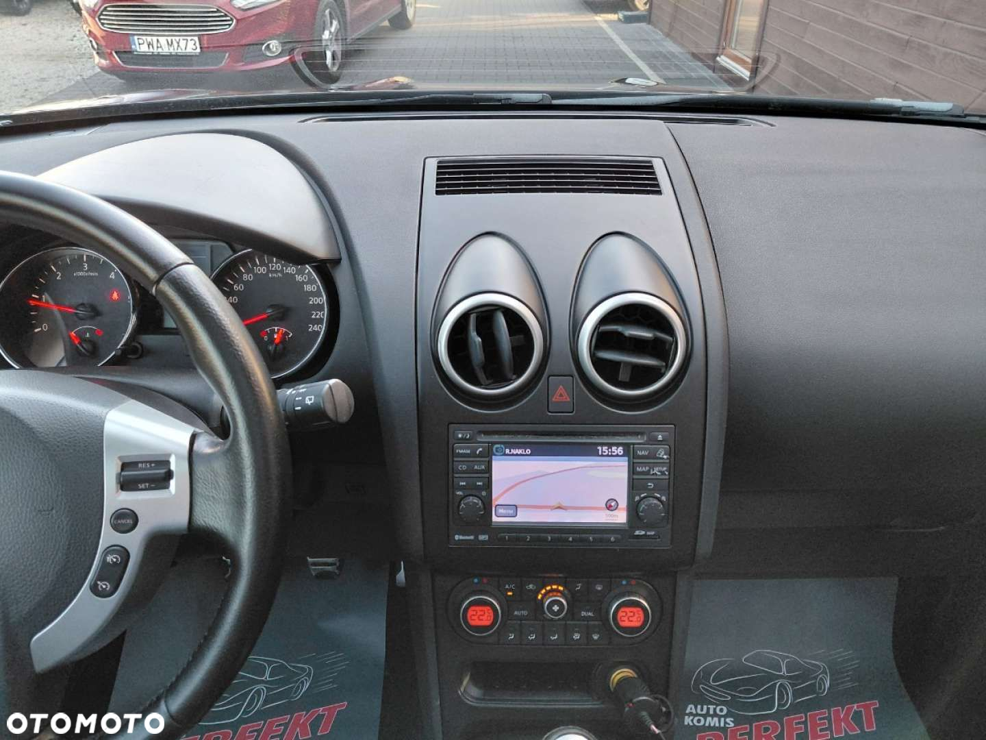 Nissan Qashqai - 23