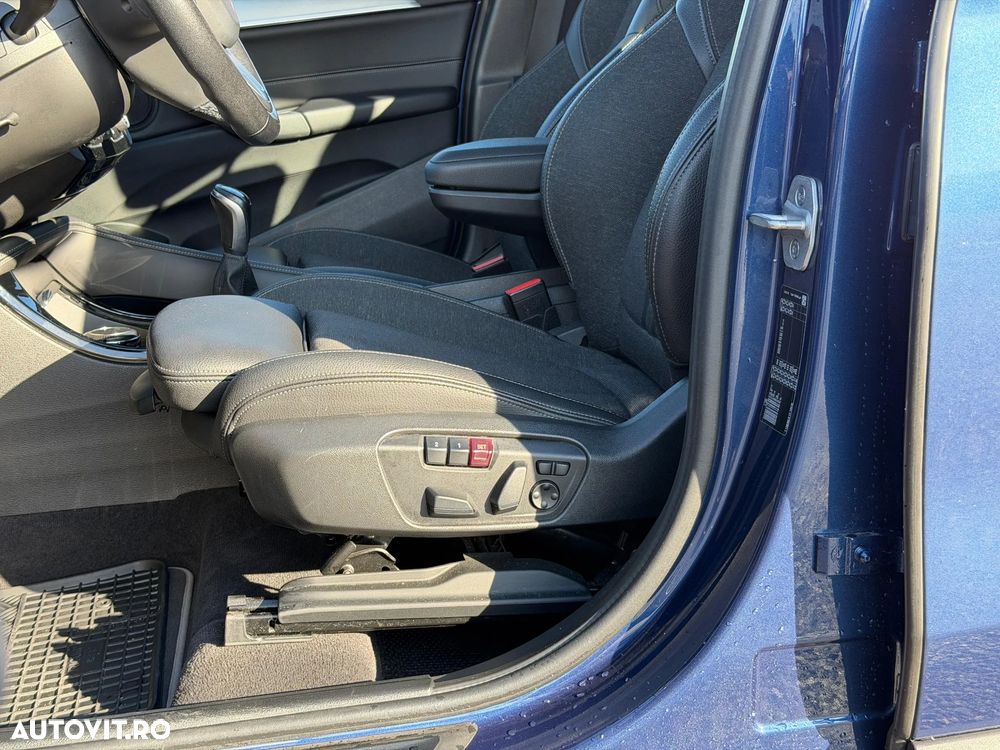 BMW X1 sDrive18d - 28