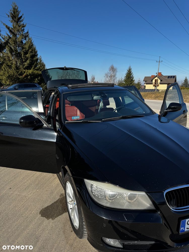 BMW Seria 3 318d - 14