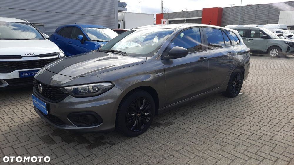 Fiat Tipo - 1